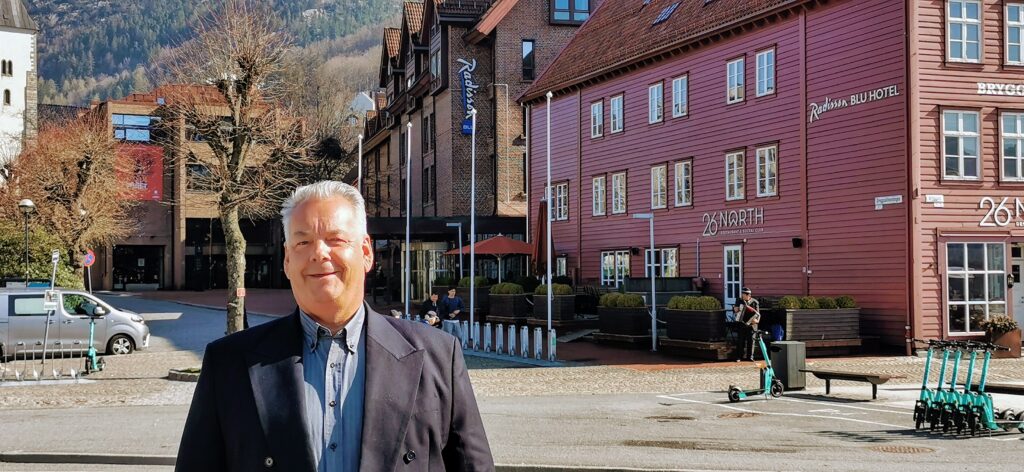 Mr. Akse in front of the Conference Hotel, Radisson Blu Royal Hotel Bergen